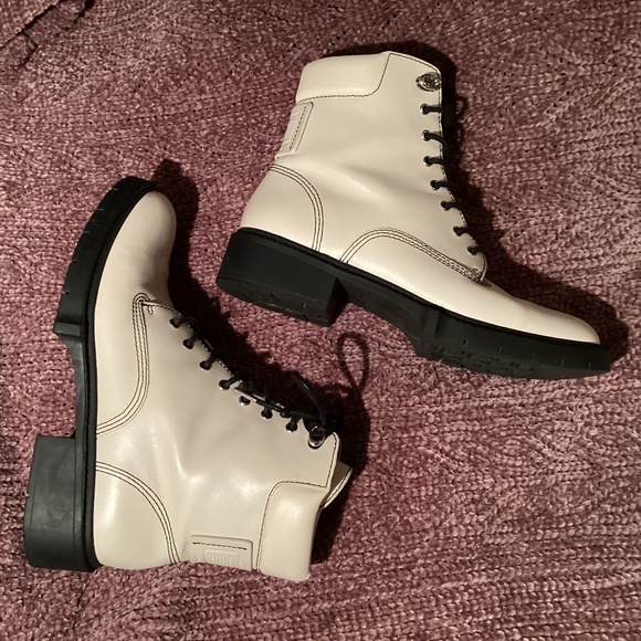 Coach Lorimer Leather Lace Up Combat Boots Cream White Size 8 - Picture 5 of 9